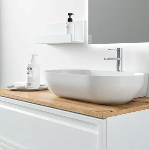 Conjunto mueble de baño suspendido Frame con tapa de melamina para lavabos sobre encimera, detalle del lavabo en blanco