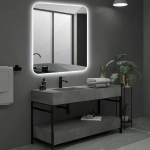 Espejo Dinamarca cuadrado retroiluminado con luz LED fría, sobre mueble con estructura negra