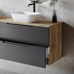 Mueble de baño Roma suspendido con 2 cajones, frontal lacado y tapa de melamina, detalle del acabado en negro