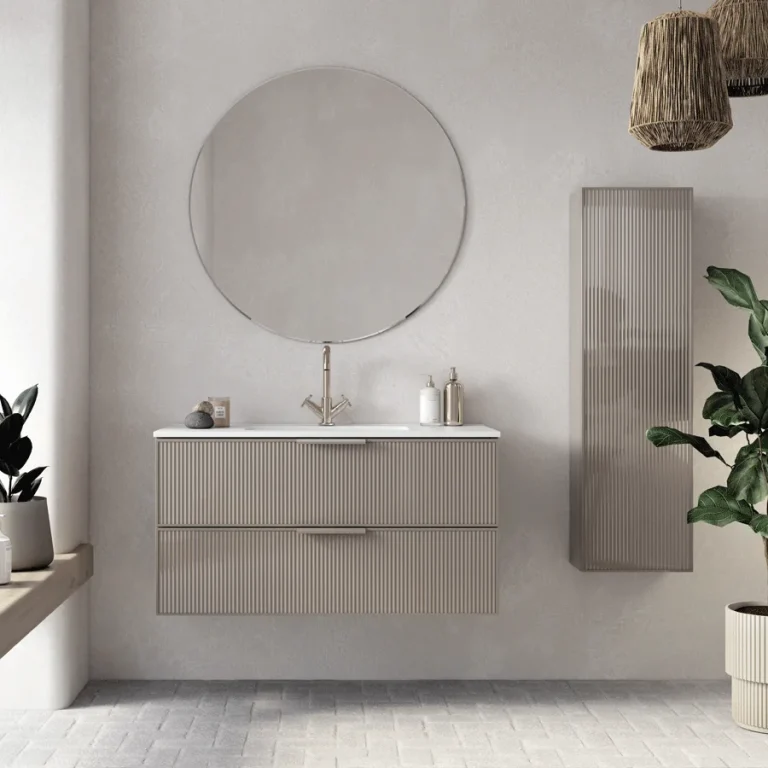 Mueble de baño suspendido Bellagio con lavabo de porcelana en acabado Argilla, en gris claro con espejo redondo y columna