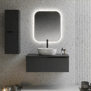 Composición de mueble de baño Chicago suspendido 60 o 120 cm con cajones y tapa lacada, en negro, ambientado en baño