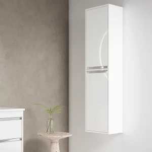 Columna de baño auxiliar suspendida 150 cm – almacenamiento para baño, en blanco, ambientada en baño