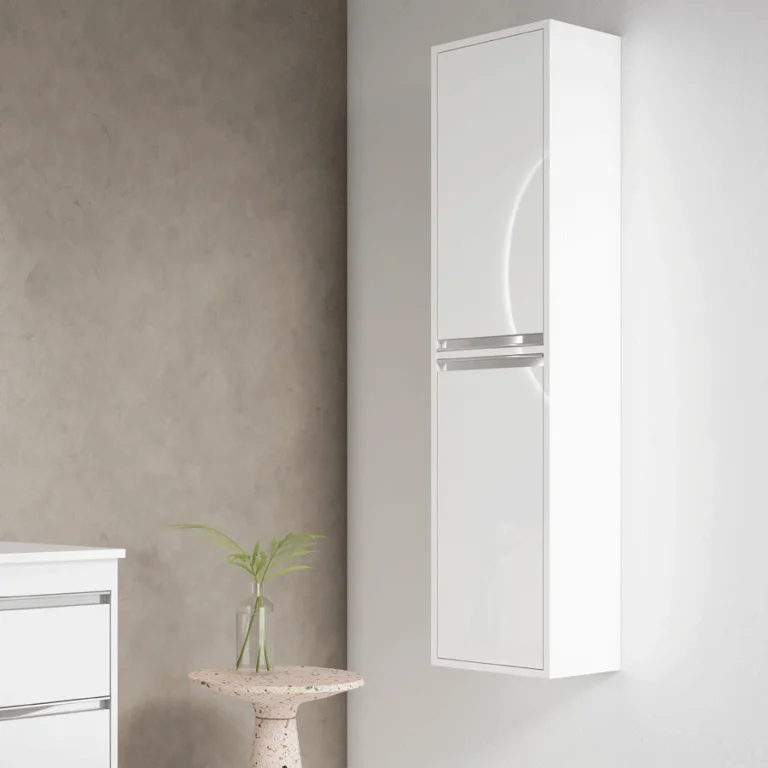 Columna de baño auxiliar suspendida 150 cm – almacenamiento para baño, en blanco, ambientada en baño