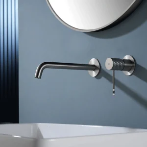 Grifo de lavabo empotrado monomando serie Bless de Imex, en cromo, ambientado en baño