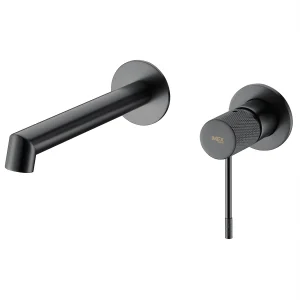 Grifo empotrado de lavabo monomando serie Line de Imex, en negro