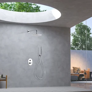 Conjunto de ducha empotrado monomando serie Olimpo de Imex, en blanco, instalado en ducha