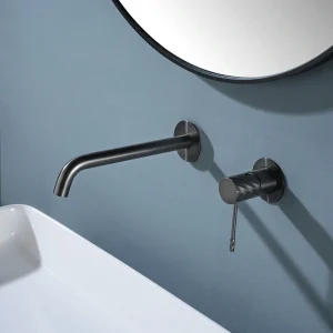 Grifo de lavabo empotrado monomando serie Bless de Imex, en gris oscuro, ambientado en baño