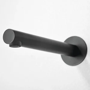 Grifo empotrado de lavabo monomando serie Olimpo de Imex, detalle del caño en negro