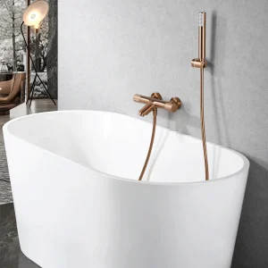 Grifería termostática de baño y ducha serie Line de Imex, en dorado, ambientado en baño, vista 5