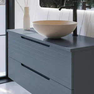 Mueble de baño Paris suspendido con 2 cajones y tapa para lavabo sobre encimera, detalle del lavabo en gris oscuro