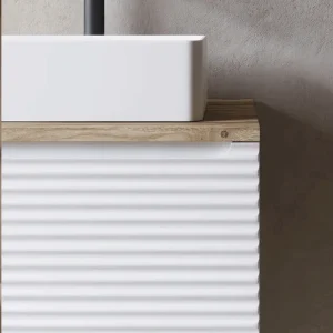 Mueble de baño Miami suspendido con 2 cajones y tapa lacada, detalle del acabado en blanco