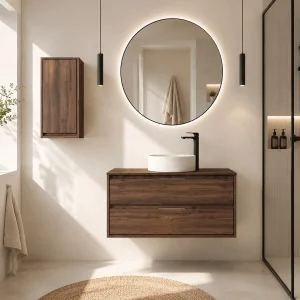 Mueble de baño suspendido Palermo con tapa para lavabo sobre encimera, en madera oscura, ambientado en baño